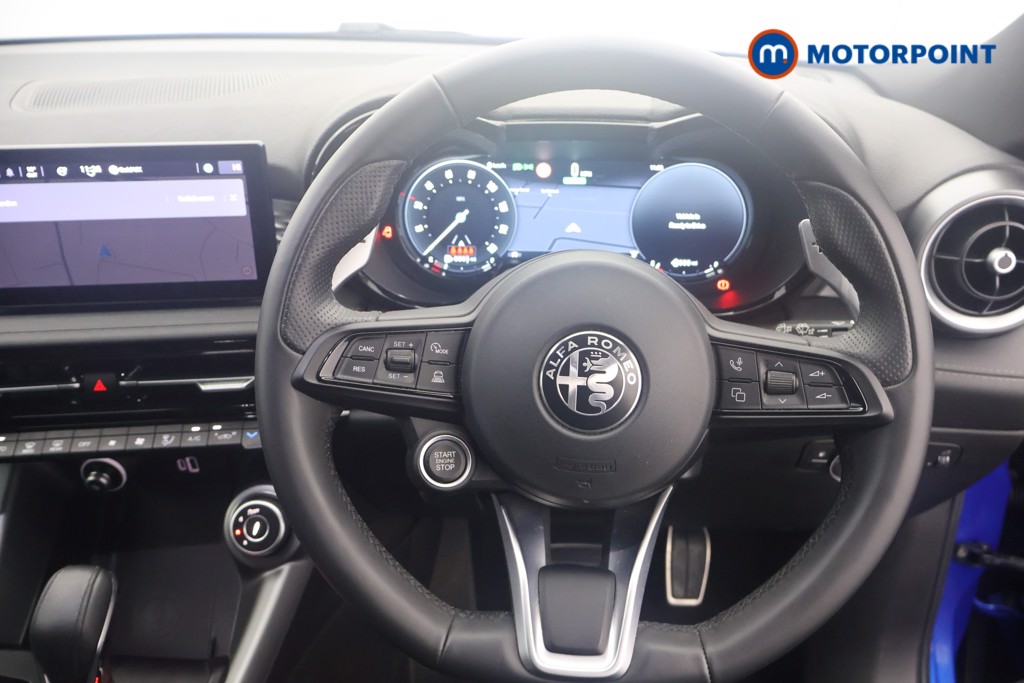 Alfa Romeo Tonale Veloce Automatic Petrol Plug-In Hybrid SUV - Stock Number (1607632) - 1st supplementary image