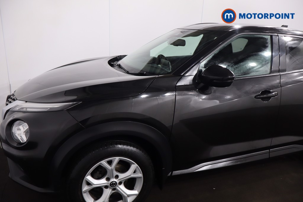 Nissan Juke N-Connecta Automatic Petrol SUV - Stock Number (1607688) - 24th supplementary image