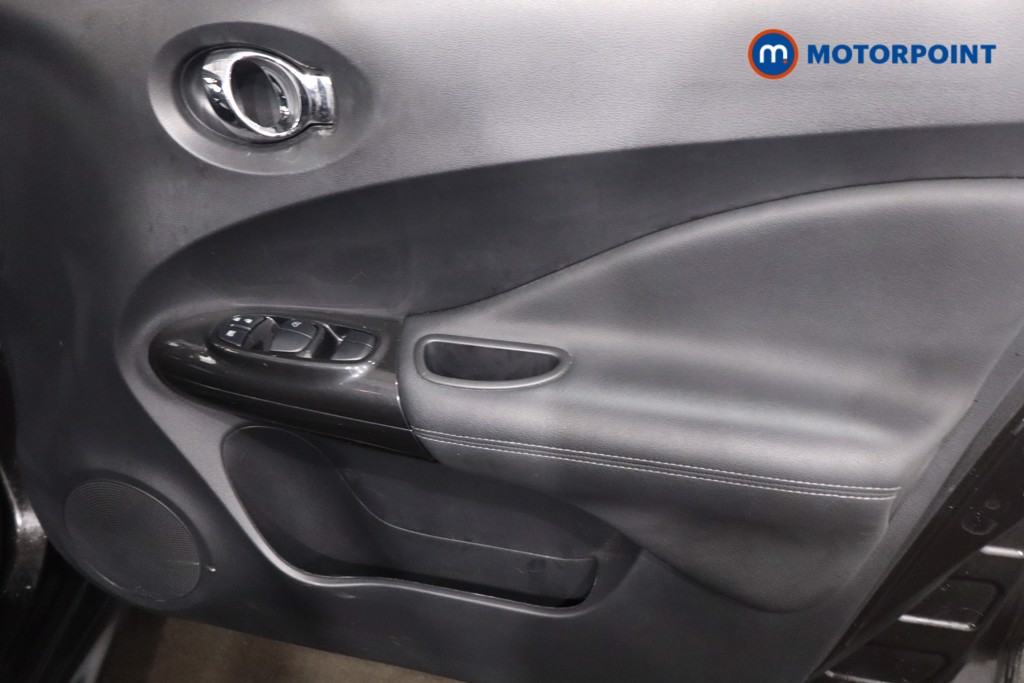 Nissan Juke Tekna Automatic Petrol SUV - Stock Number (1608064) - 23rd supplementary image