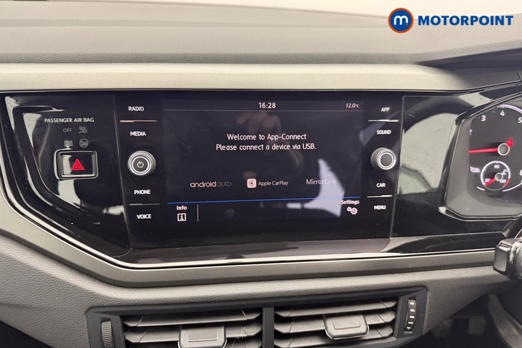 Volkswagen Polo SE Manual Petrol Hatchback - Stock Number (1608179) - 2nd supplementary image