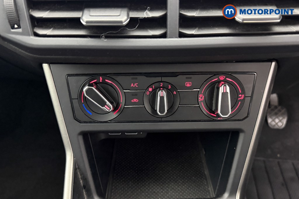 Volkswagen Polo SE Manual Petrol Hatchback - Stock Number (1608179) - 11th supplementary image