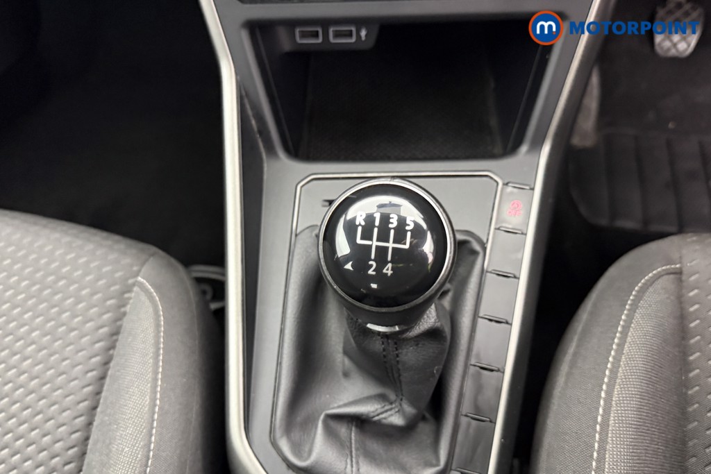 Volkswagen Polo SE Manual Petrol Hatchback - Stock Number (1608179) - 12th supplementary image