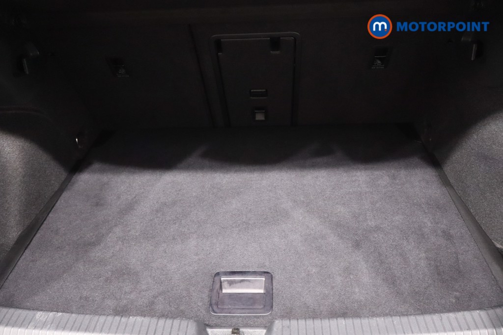 Volkswagen Golf Life Manual Petrol Hatchback - Stock Number (1608640) - 36th supplementary image