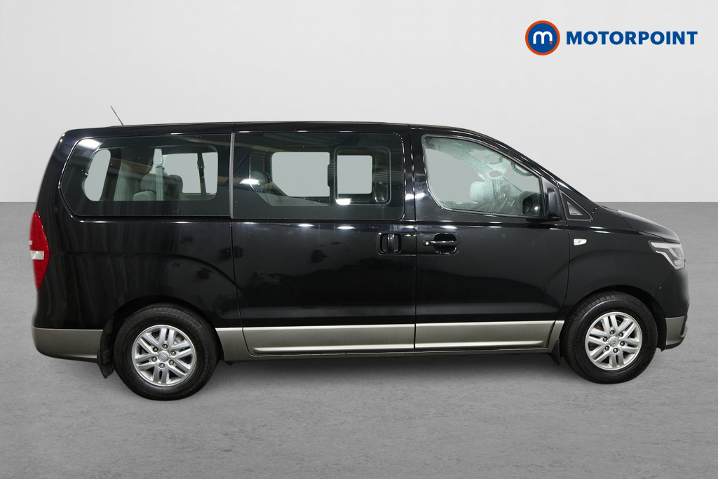 Hyundai I800 SE Manual Diesel People Carrier - Stock Number (1574822) - Drivers side