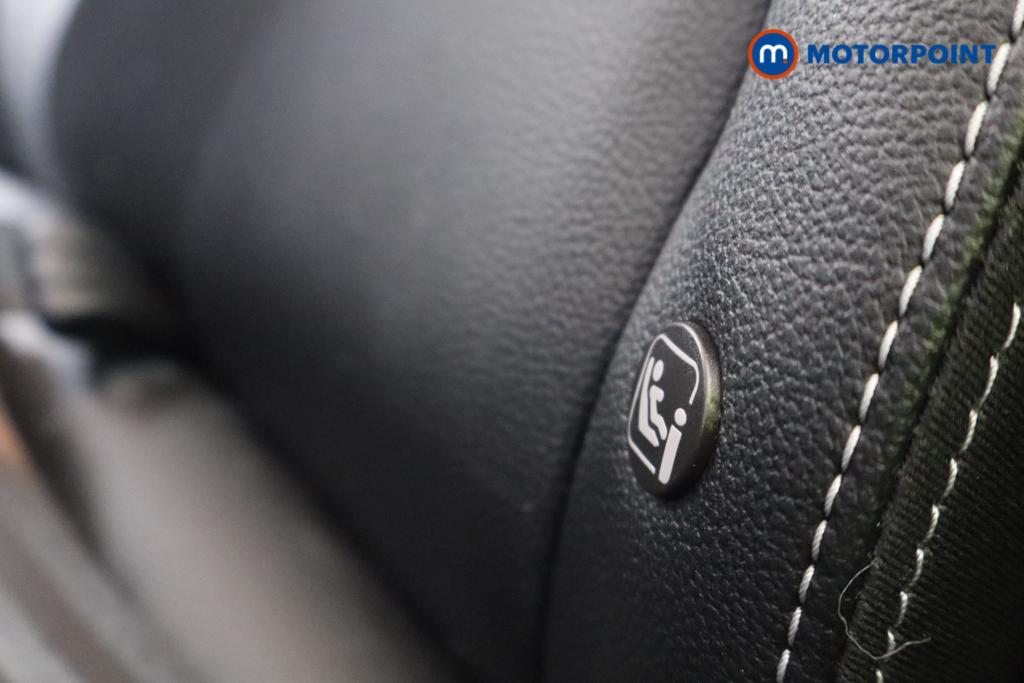 Ford Ecosport Titanium Manual Petrol SUV - Stock Number (1586284) - 17th supplementary image