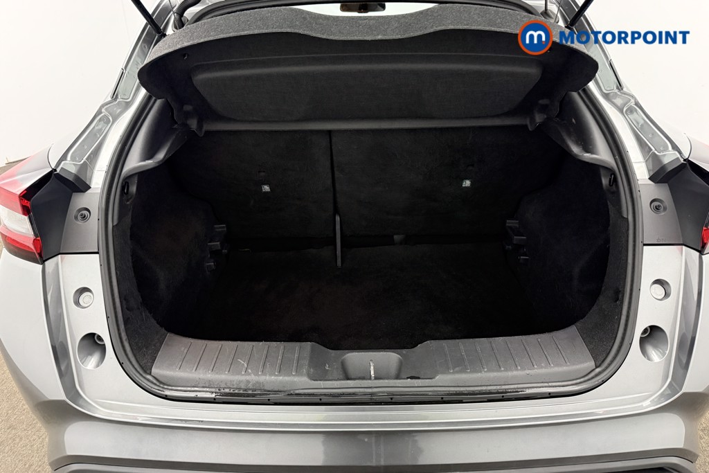 Nissan Juke Tekna Automatic Petrol SUV - Stock Number (1590430) - 5th supplementary image