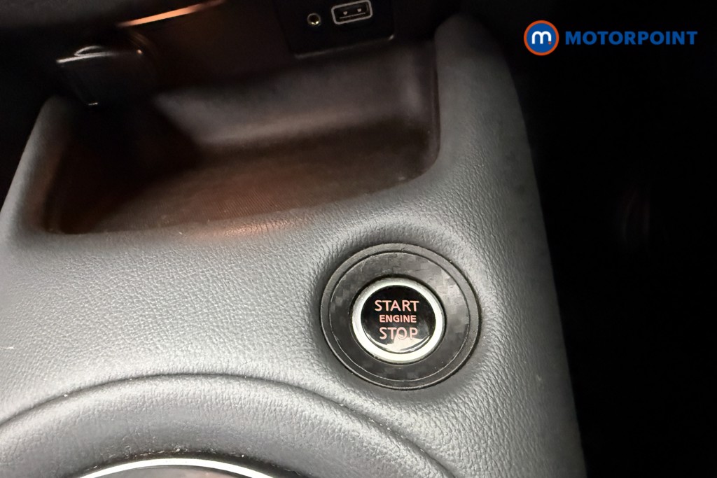 Nissan Juke Tekna Automatic Petrol SUV - Stock Number (1590430) - 15th supplementary image