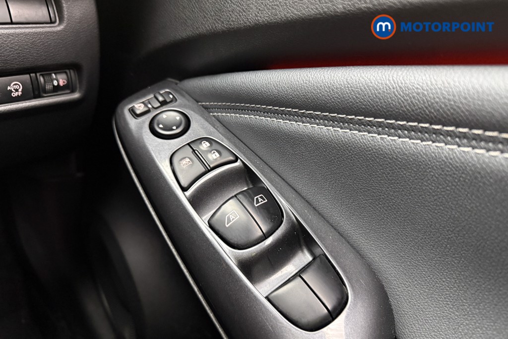 Nissan Juke Tekna Automatic Petrol SUV - Stock Number (1590430) - 17th supplementary image