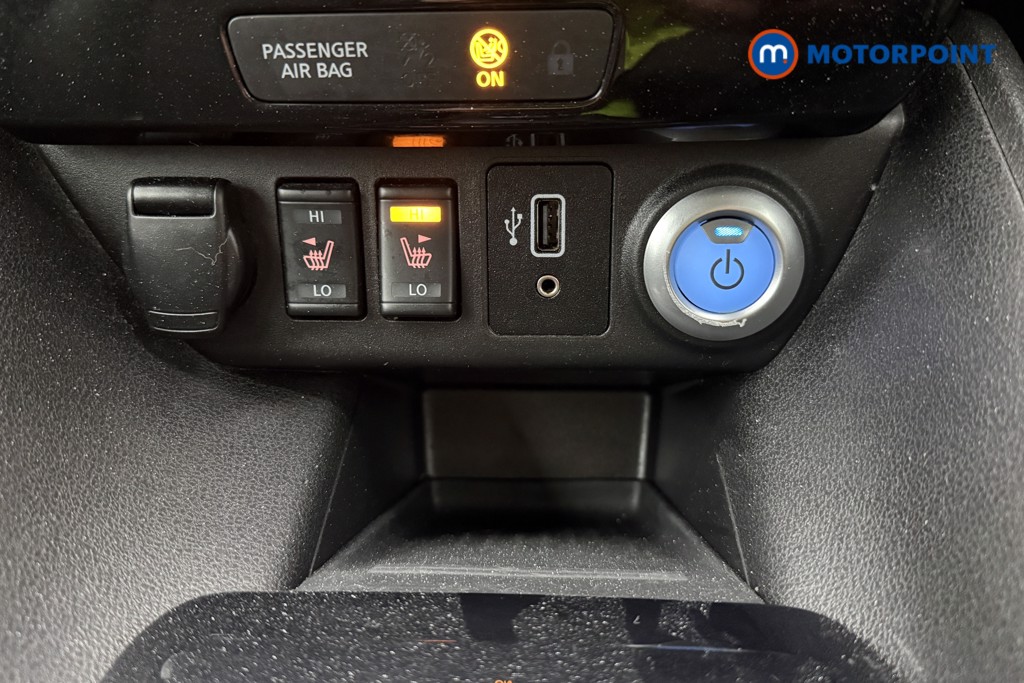 Nissan Leaf N-Connecta Automatic Electric Hatchback - Stock Number (1592466) - 14th supplementary image