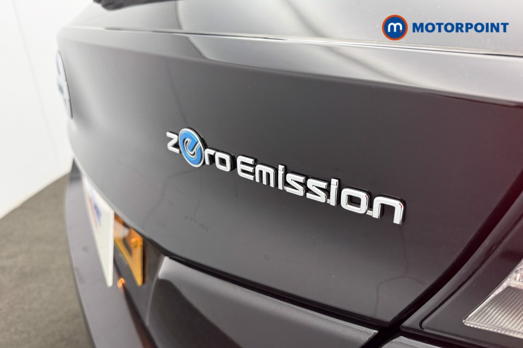 Nissan Leaf N-Connecta Automatic Electric Hatchback - Stock Number (1592466) - 18th supplementary image