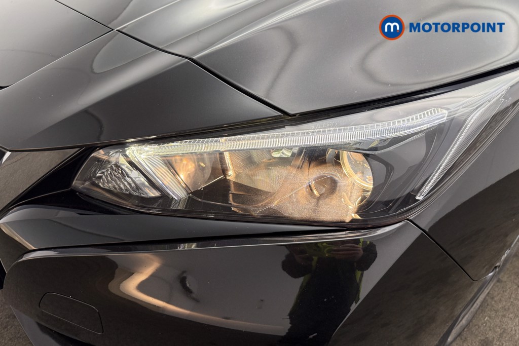 Nissan Leaf N-Connecta Automatic Electric Hatchback - Stock Number (1592466) - 21st supplementary image