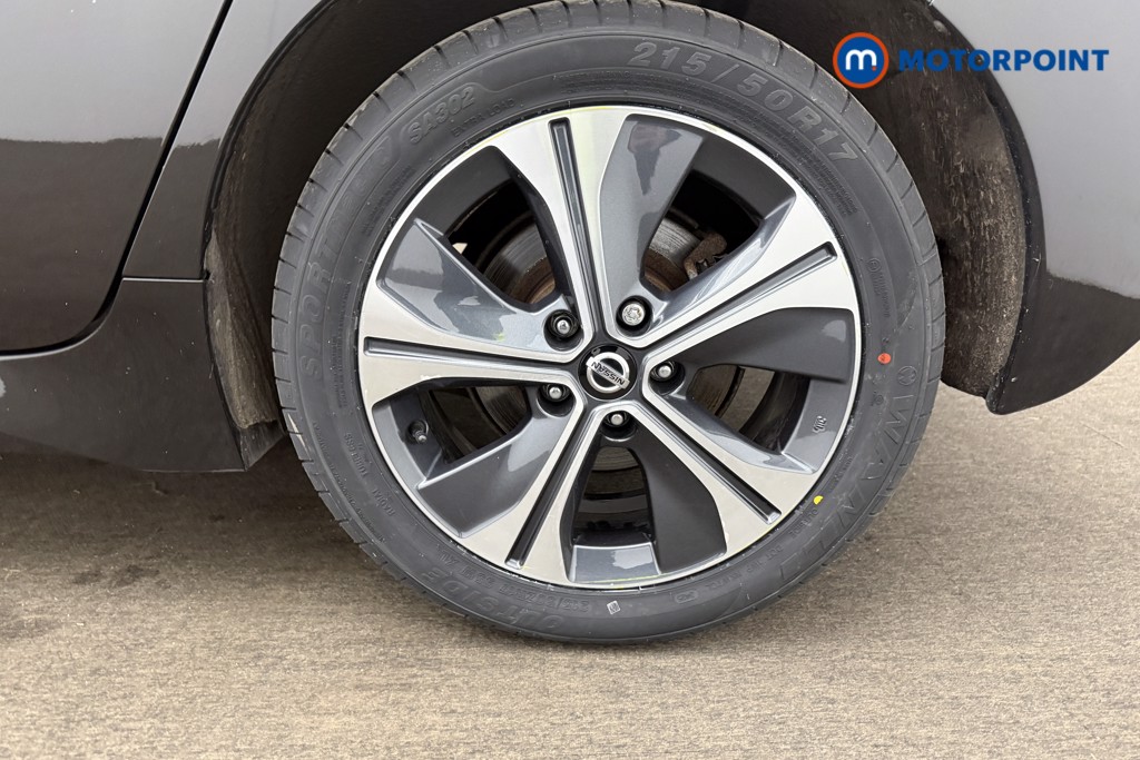 Nissan Leaf N-Connecta Automatic Electric Hatchback - Stock Number (1592466) - 24th supplementary image