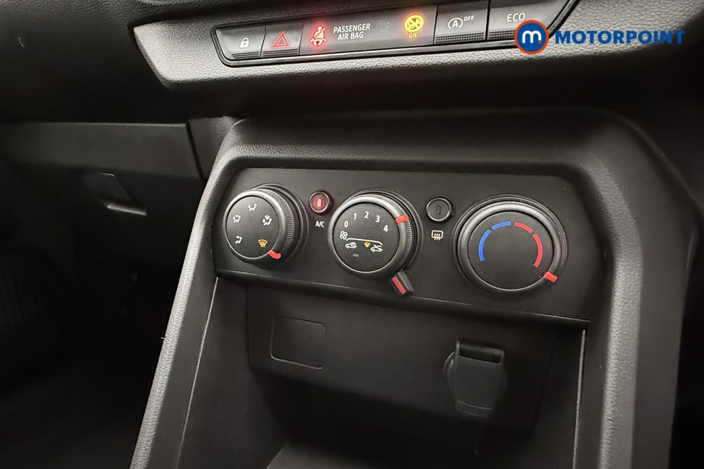 Dacia Sandero Expression Manual Petrol Hatchback - Stock Number (1595095) - 12th supplementary image