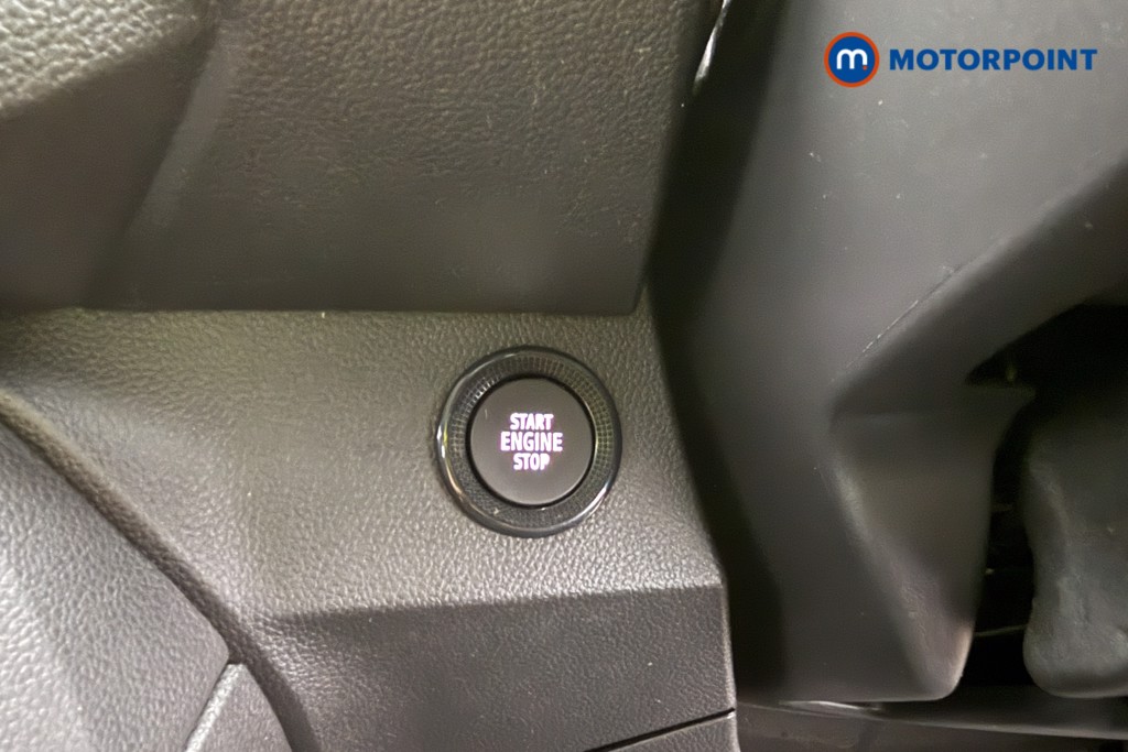 Dacia Sandero Expression Manual Petrol Hatchback - Stock Number (1595095) - 14th supplementary image