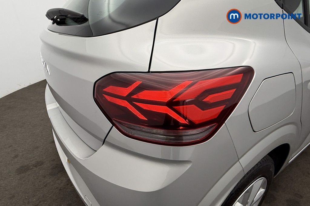 Dacia Sandero Expression Manual Petrol Hatchback - Stock Number (1595095) - 16th supplementary image