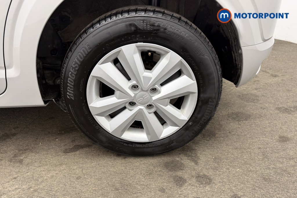 Dacia Sandero Expression Manual Petrol Hatchback - Stock Number (1595095) - 22nd supplementary image