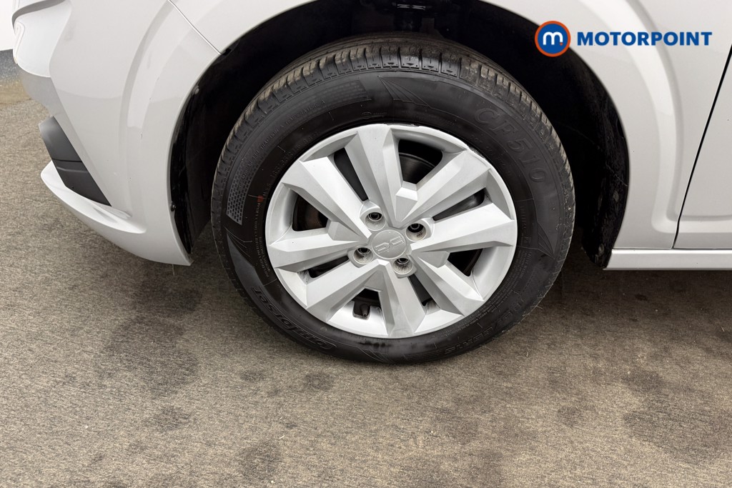 Dacia Sandero Expression Manual Petrol Hatchback - Stock Number (1595095) - 23rd supplementary image