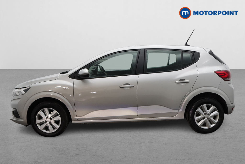 Dacia Sandero Expression Manual Petrol Hatchback - Stock Number (1595095) - Passenger side