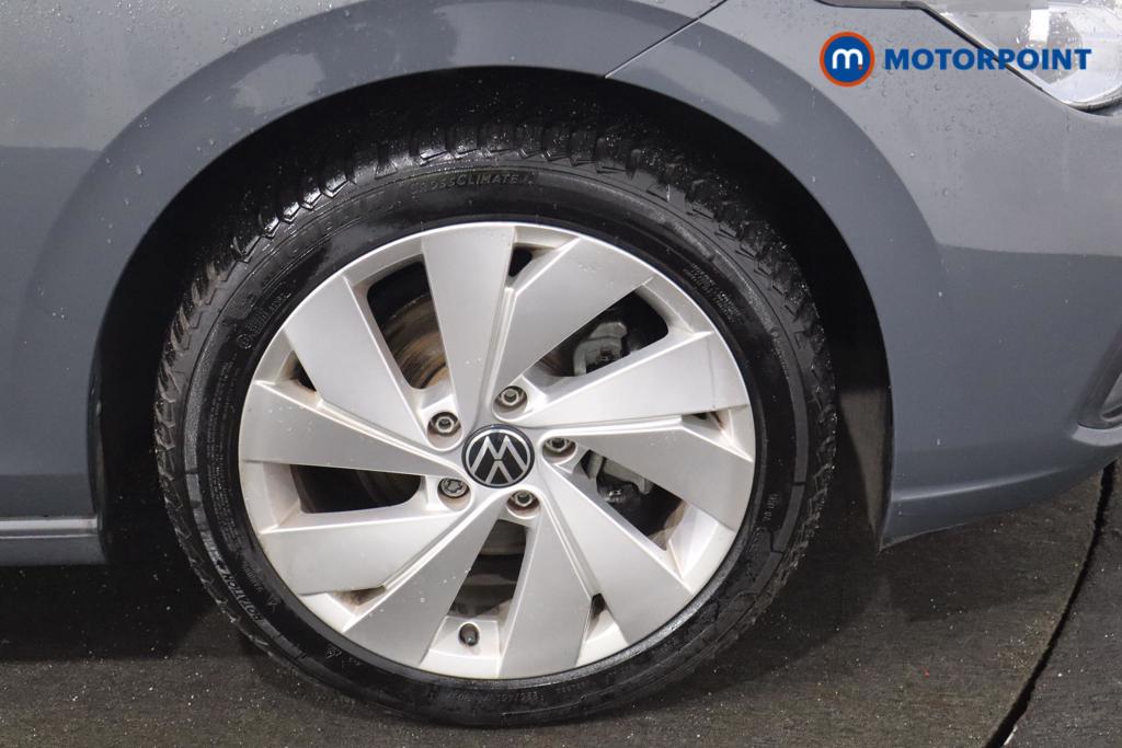 Volkswagen Golf Style Automatic Petrol Hatchback - Stock Number (1595769) - 20th supplementary image