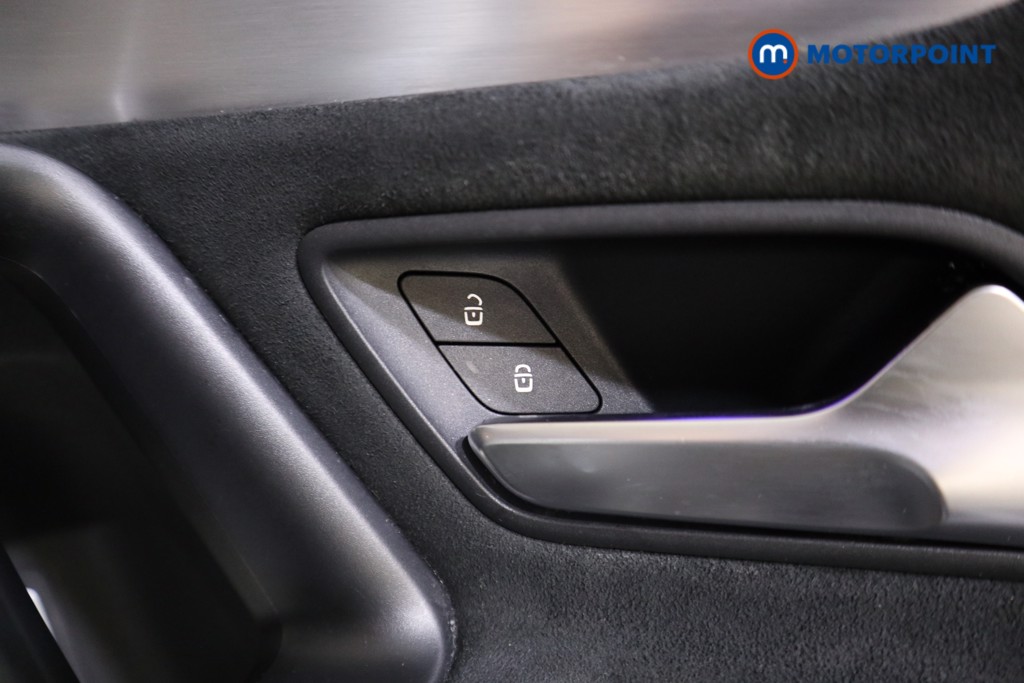 Mercedes-Benz A Class Amg Line Automatic Petrol Plug-In Hybrid Hatchback - Stock Number (1596262) - 13th supplementary image