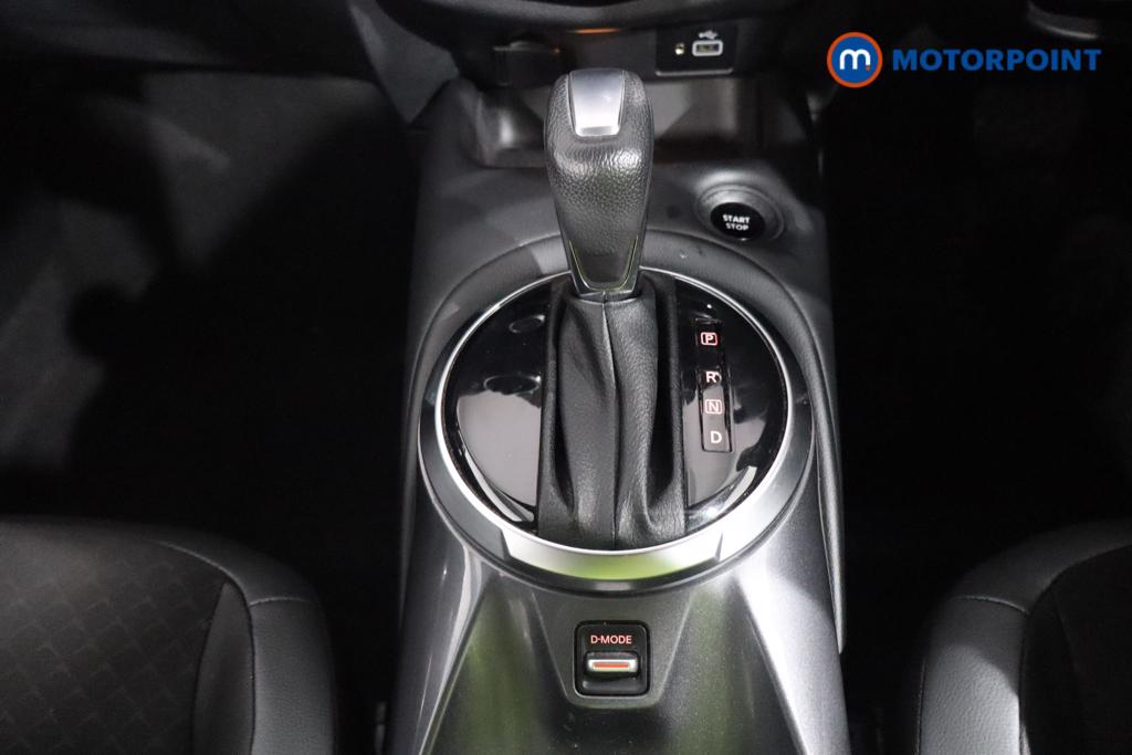 Nissan Juke N-Connecta Automatic Petrol-Electric Hybrid SUV - Stock Number (1596977) - 3rd supplementary image