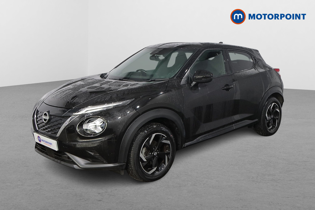 Nissan Juke N-Connecta Automatic Petrol-Electric Hybrid SUV - Stock Number (1596977) - Passenger side front corner