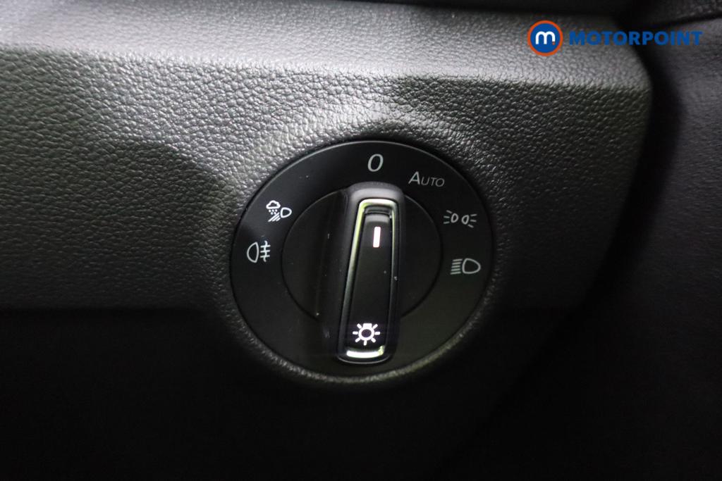 Volkswagen T-Roc Style Automatic Petrol SUV - Stock Number (1597769) - 10th supplementary image