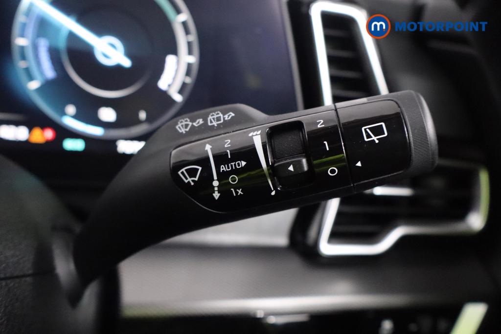 KIA Sportage 3 Automatic Petrol-Electric Hybrid SUV - Stock Number (1598857) - 9th supplementary image