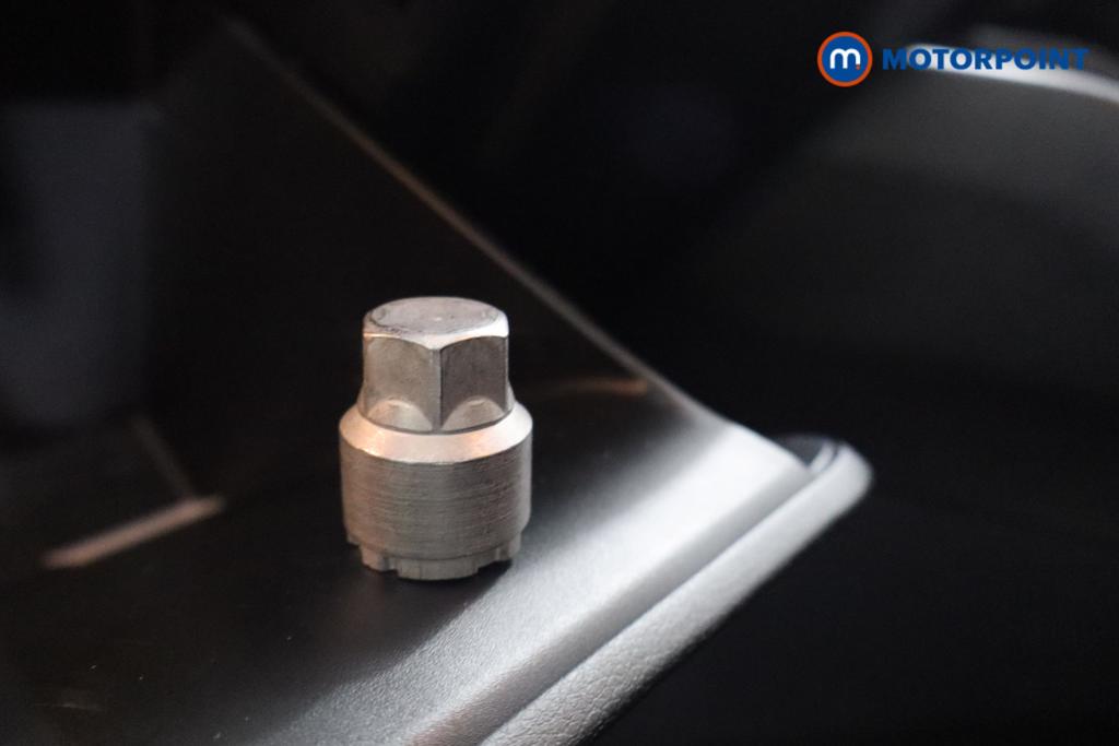 KIA Sportage 3 Automatic Petrol-Electric Hybrid SUV - Stock Number (1598857) - 13th supplementary image