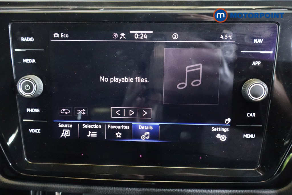 Volkswagen Touran SEL Manual Petrol People Carrier - Stock Number (1599600) - 6th supplementary image