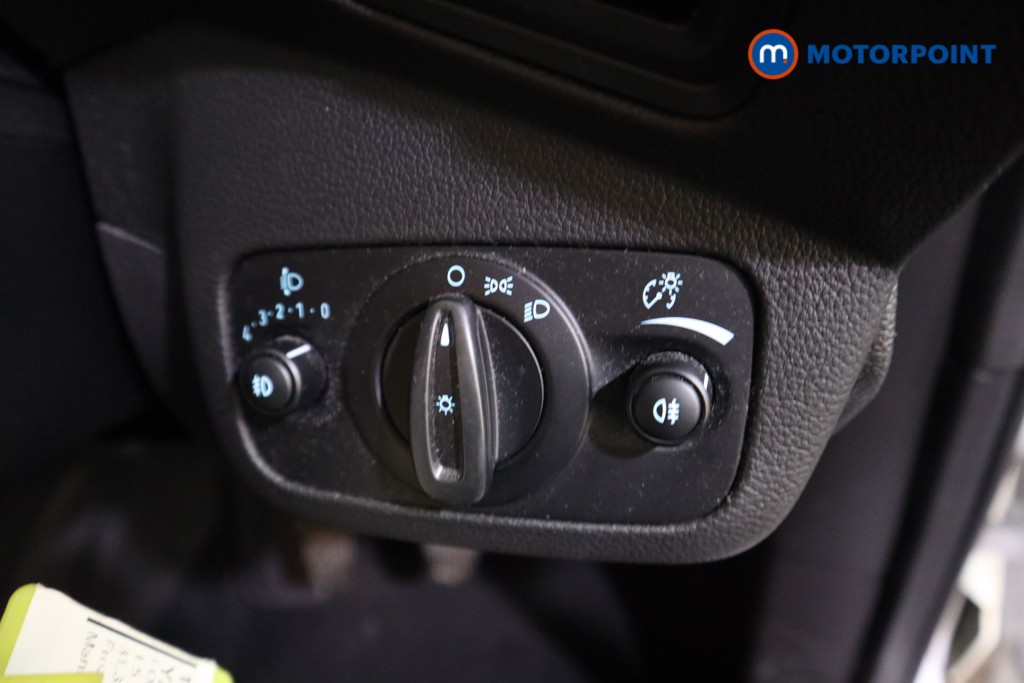 Ford C-Max Zetec Manual Diesel People Carrier - Stock Number (1599641) - 10th supplementary image