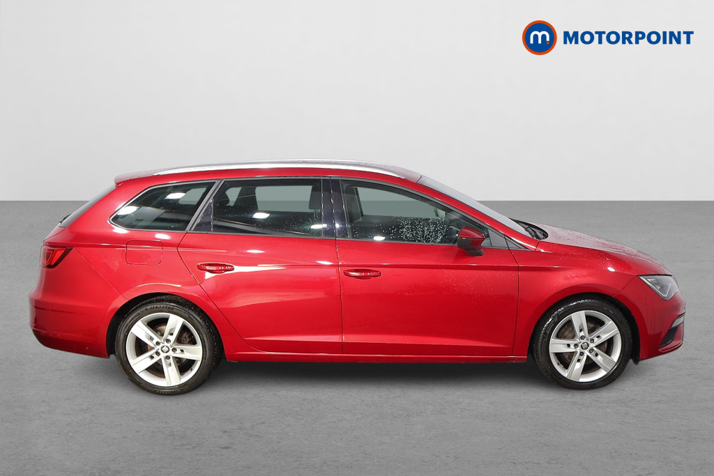 Seat Leon FR Manual Diesel Estate - Stock Number (1599831) - Drivers side