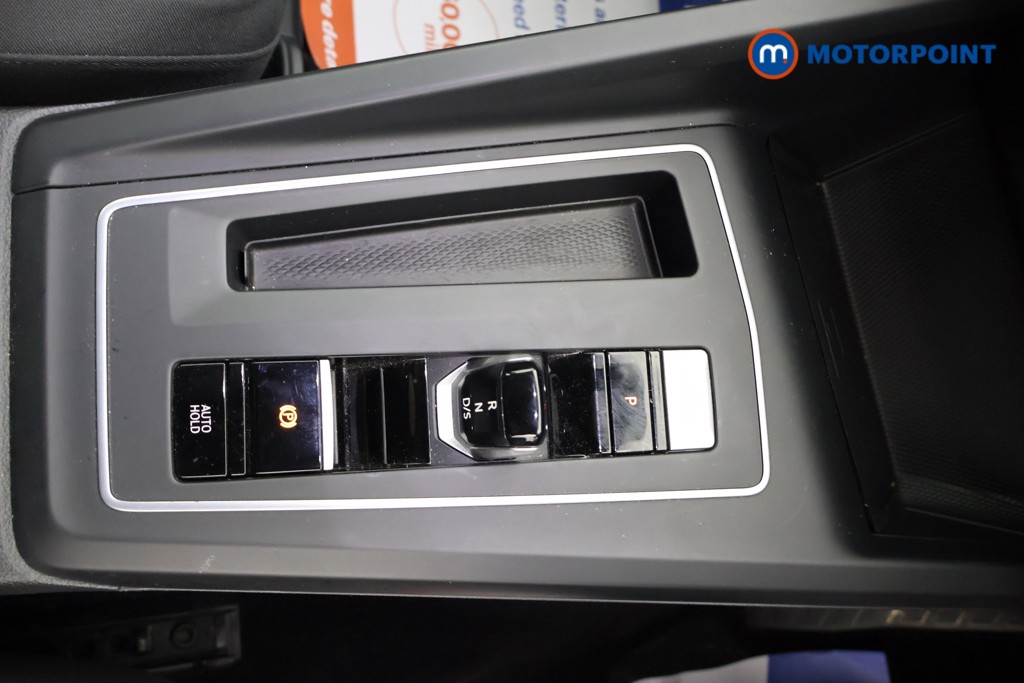 Volkswagen Golf Life Automatic Petrol Hatchback - Stock Number (1600049) - 8th supplementary image