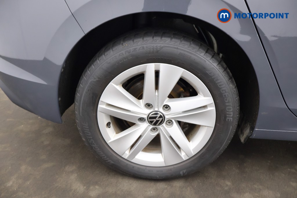 Volkswagen Golf Life Automatic Petrol Hatchback - Stock Number (1600049) - 23rd supplementary image