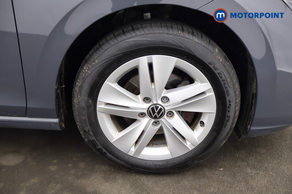 Volkswagen Golf Life Automatic Petrol Hatchback - Stock Number (1600049) - 24th supplementary image