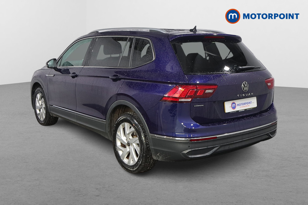 Volkswagen Tiguan Allspace Life Manual Petrol SUV - Stock Number (1600429) - Passenger side rear corner