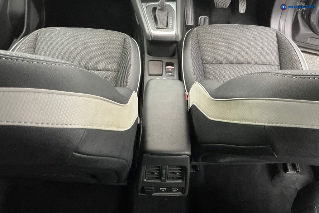 Renault Captur Techno Automatic Petrol-Electric Hybrid SUV - Stock Number (1600464) - 14th supplementary image