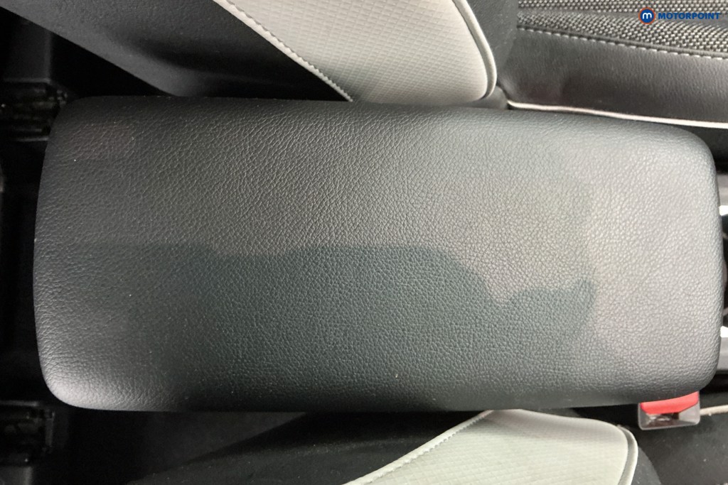 Renault Captur Techno Automatic Petrol-Electric Hybrid SUV - Stock Number (1600464) - 20th supplementary image