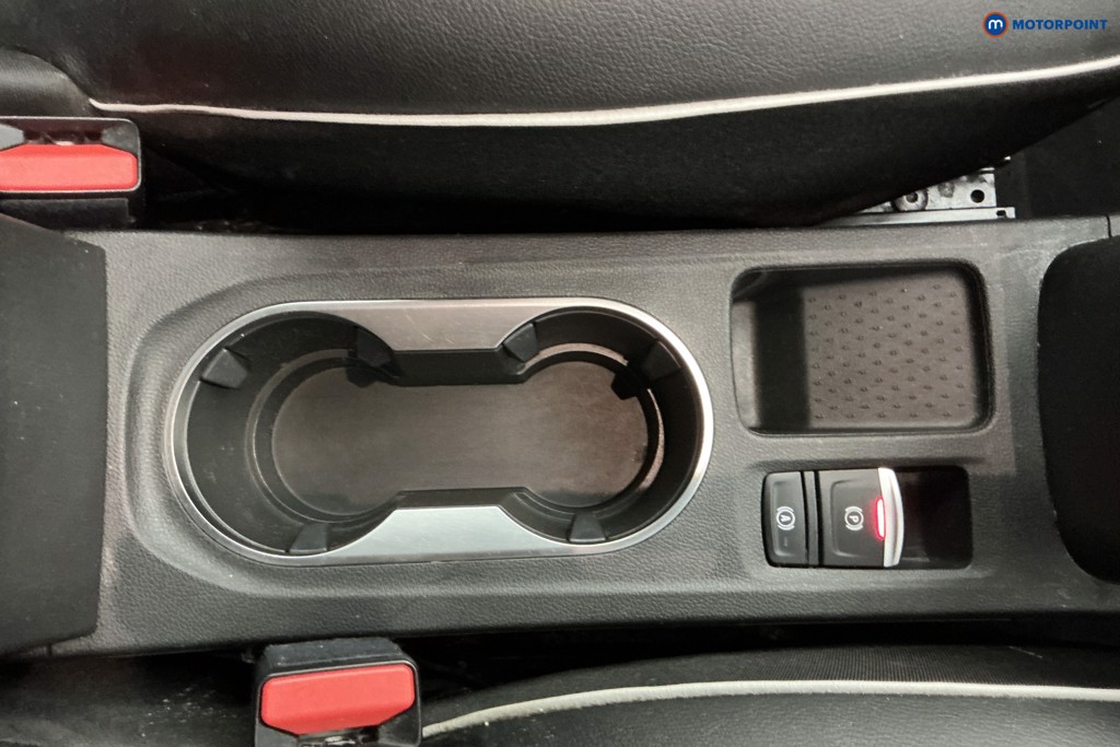 Renault Captur Techno Automatic Petrol-Electric Hybrid SUV - Stock Number (1600464) - 21st supplementary image