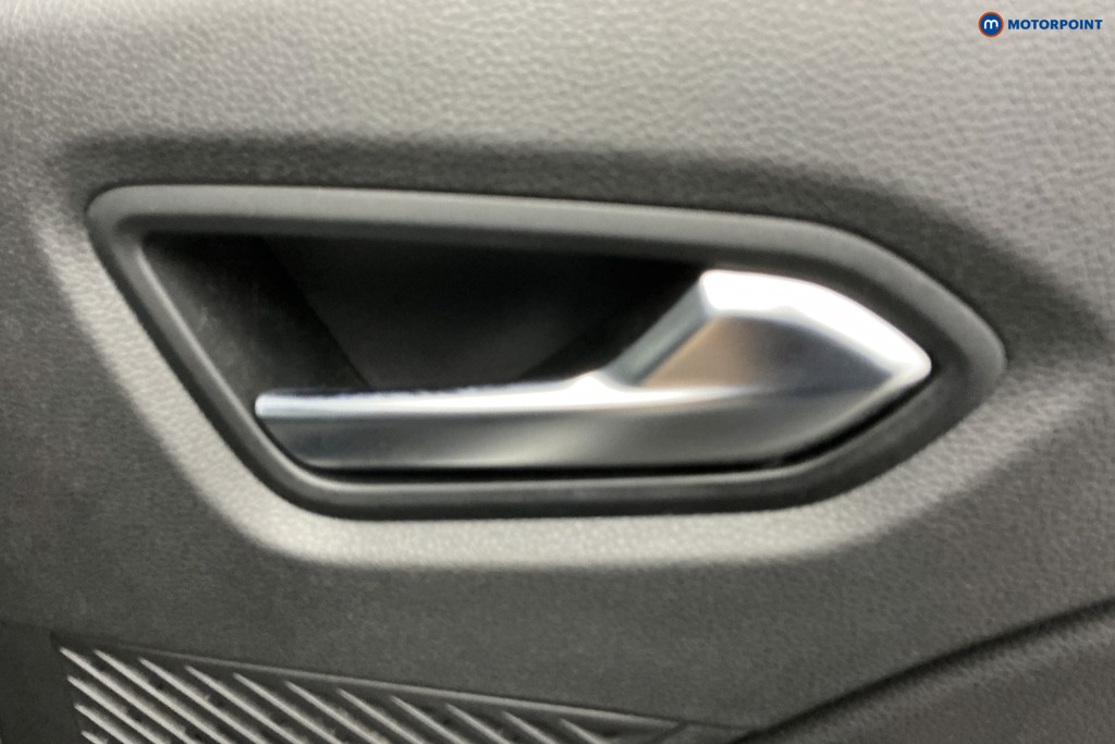 Renault Captur Techno Automatic Petrol-Electric Hybrid SUV - Stock Number (1600464) - 33rd supplementary image