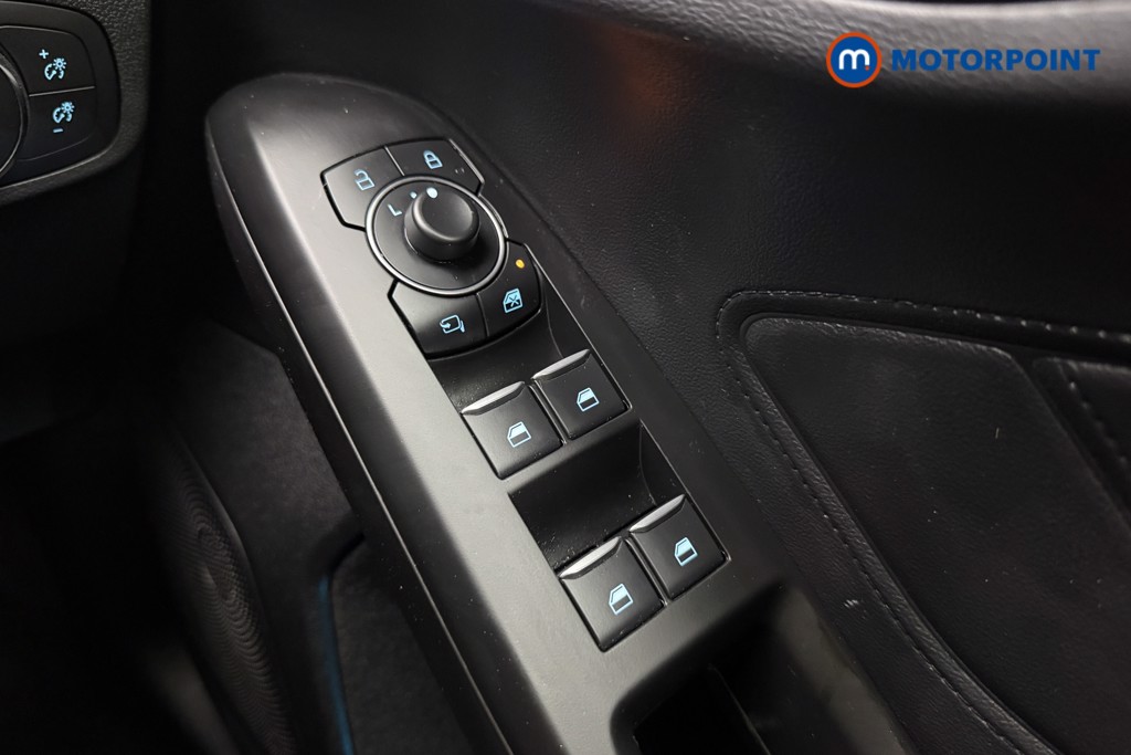 Ford Focus St-Line X Automatic Petrol Hatchback - Stock Number (1600541) - 16th supplementary image