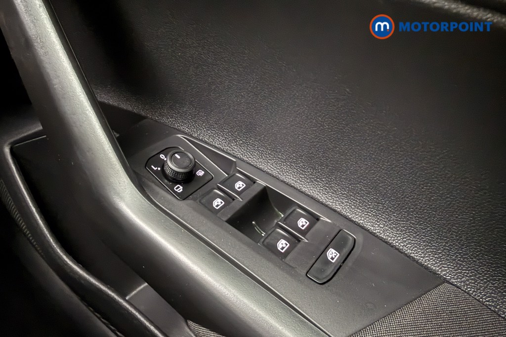 Volkswagen Taigo Life Manual Petrol SUV - Stock Number (1600723) - 14th supplementary image