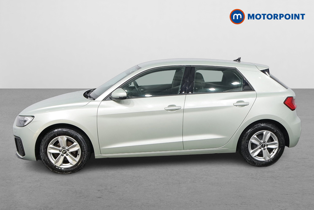 Audi A1 Technik Manual Petrol Hatchback - Stock Number (1601431) - Passenger side