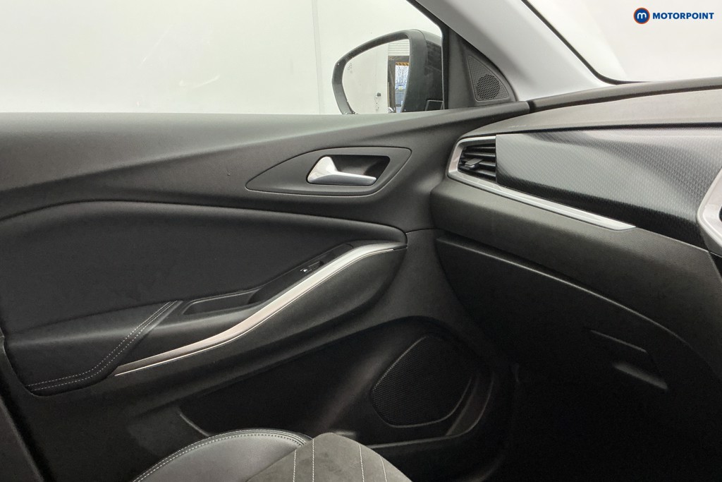 Vauxhall Grandland Ultimate Automatic Petrol SUV - Stock Number (1602185) - 25th supplementary image