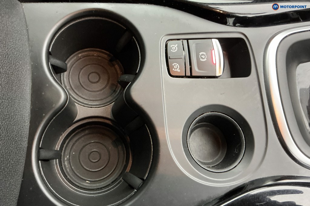 Renault Kadjar Iconic Automatic Petrol SUV - Stock Number (1602189) - 16th supplementary image