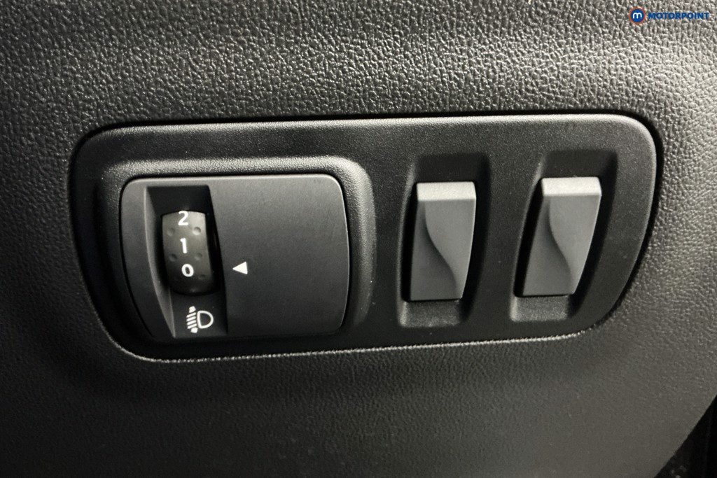 Renault Kadjar Iconic Automatic Petrol SUV - Stock Number (1602189) - 24th supplementary image