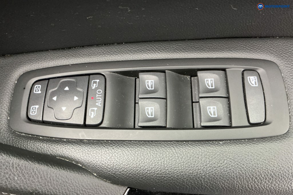 Renault Kadjar Iconic Automatic Petrol SUV - Stock Number (1602189) - 26th supplementary image