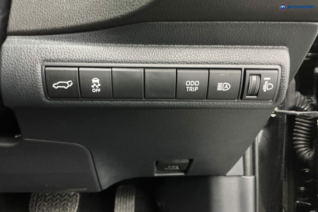 Toyota Corolla Gr Sport Automatic Petrol-Electric Hybrid Estate - Stock Number (1602731) - 27th supplementary image