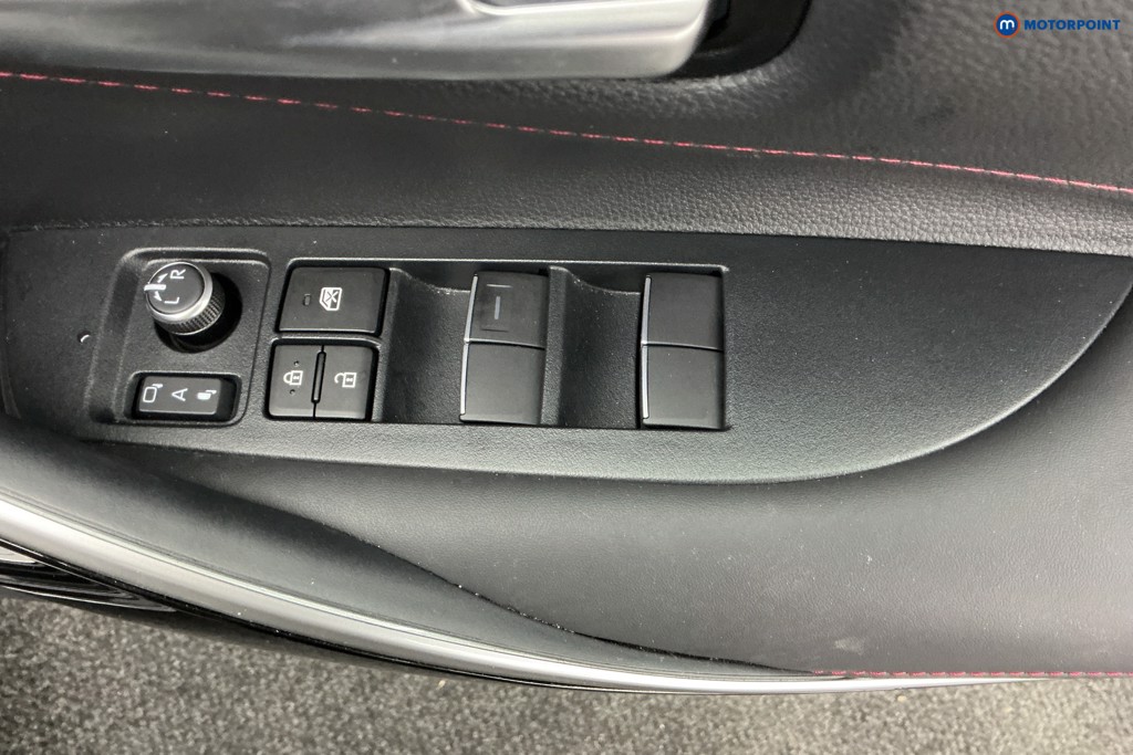 Toyota Corolla Gr Sport Automatic Petrol-Electric Hybrid Estate - Stock Number (1602731) - 29th supplementary image