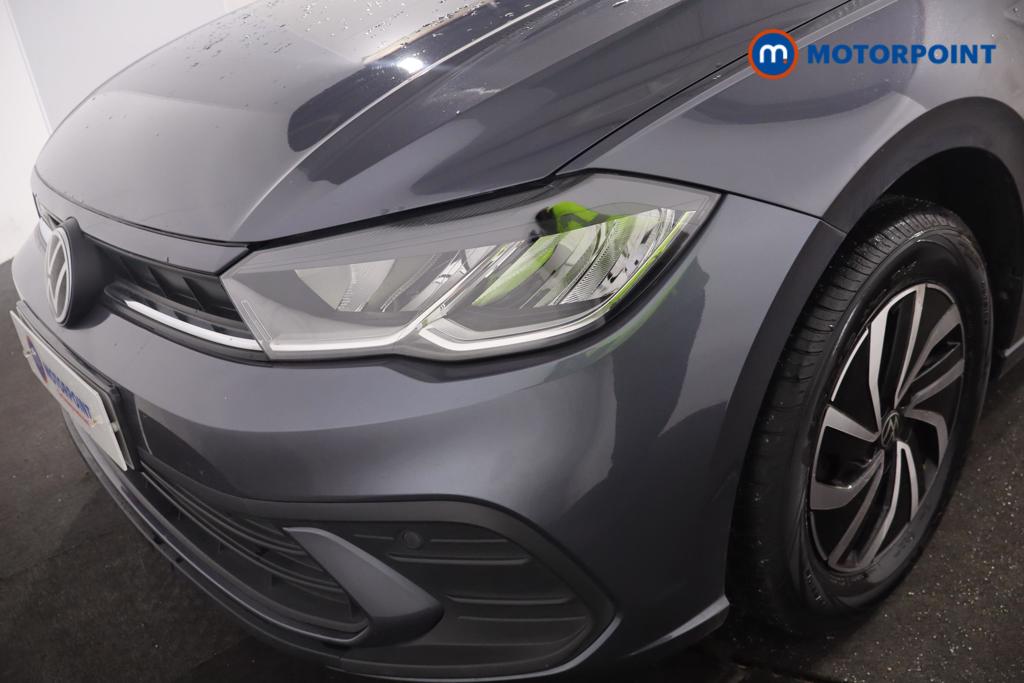 Volkswagen Polo Life Manual Petrol Hatchback - Stock Number (1603865) - 12th supplementary image